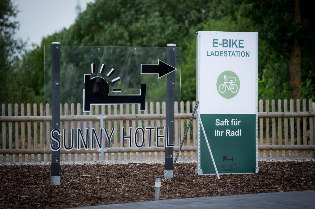 Sunny Hotel Straubing Exterior foto